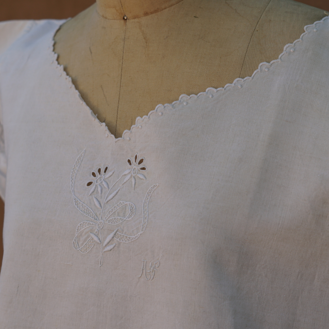 AF Embroidered Floral Linen Nightgown
