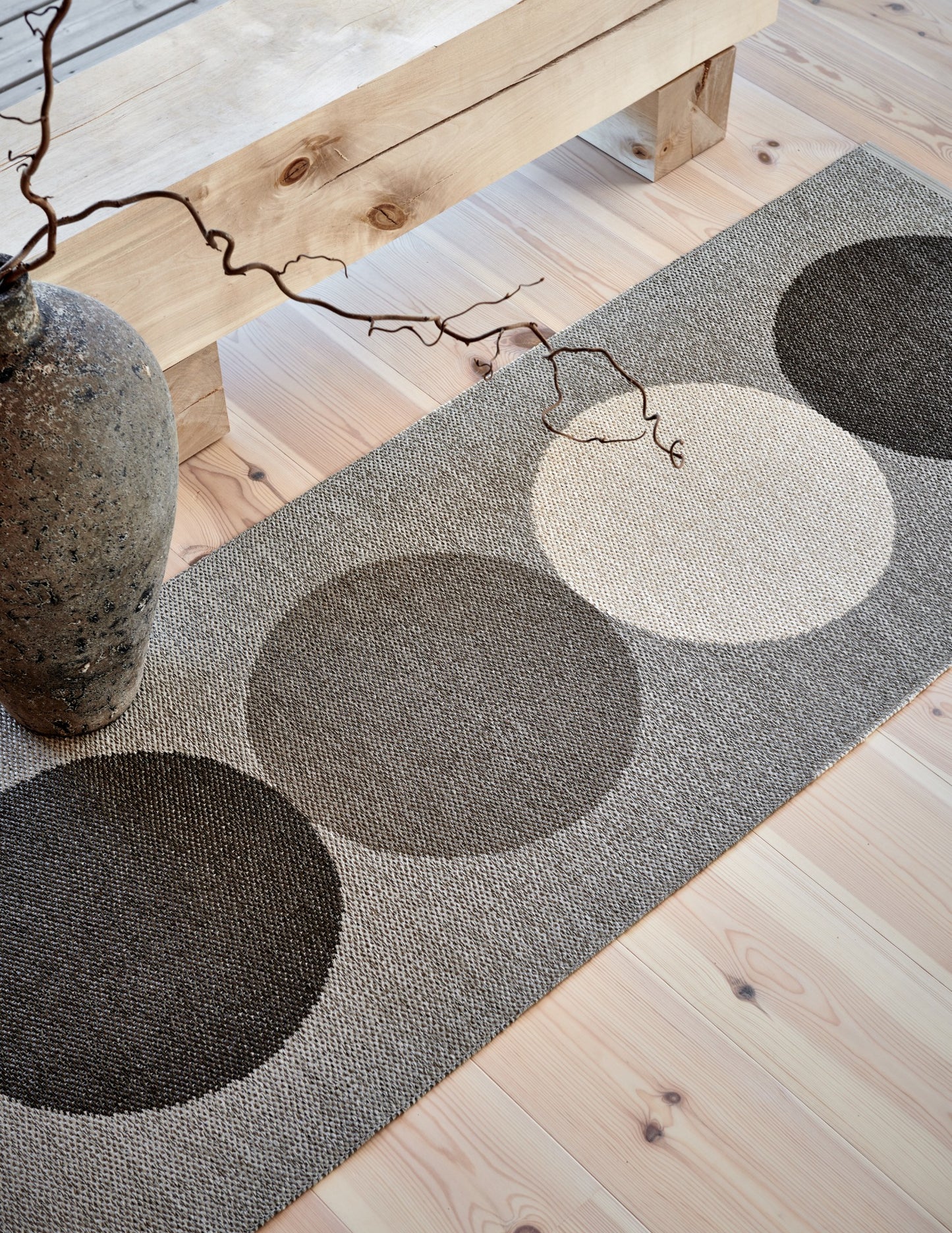 Otto Clay Background Linen Rug