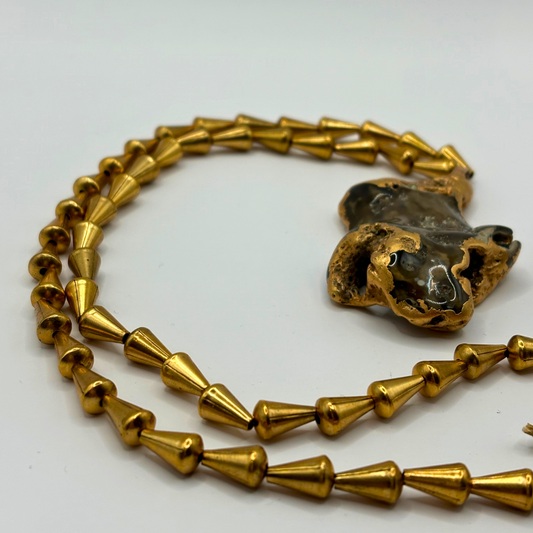 Vintage Agate 22 Karat Gold Surround Necklace