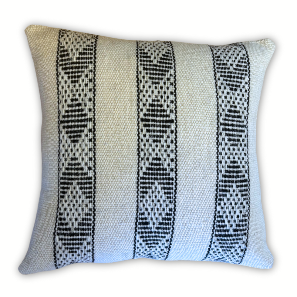 Pükan Black and White Triple Stripe Pillow