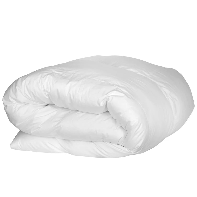 Cascada Peak White Down Comforter