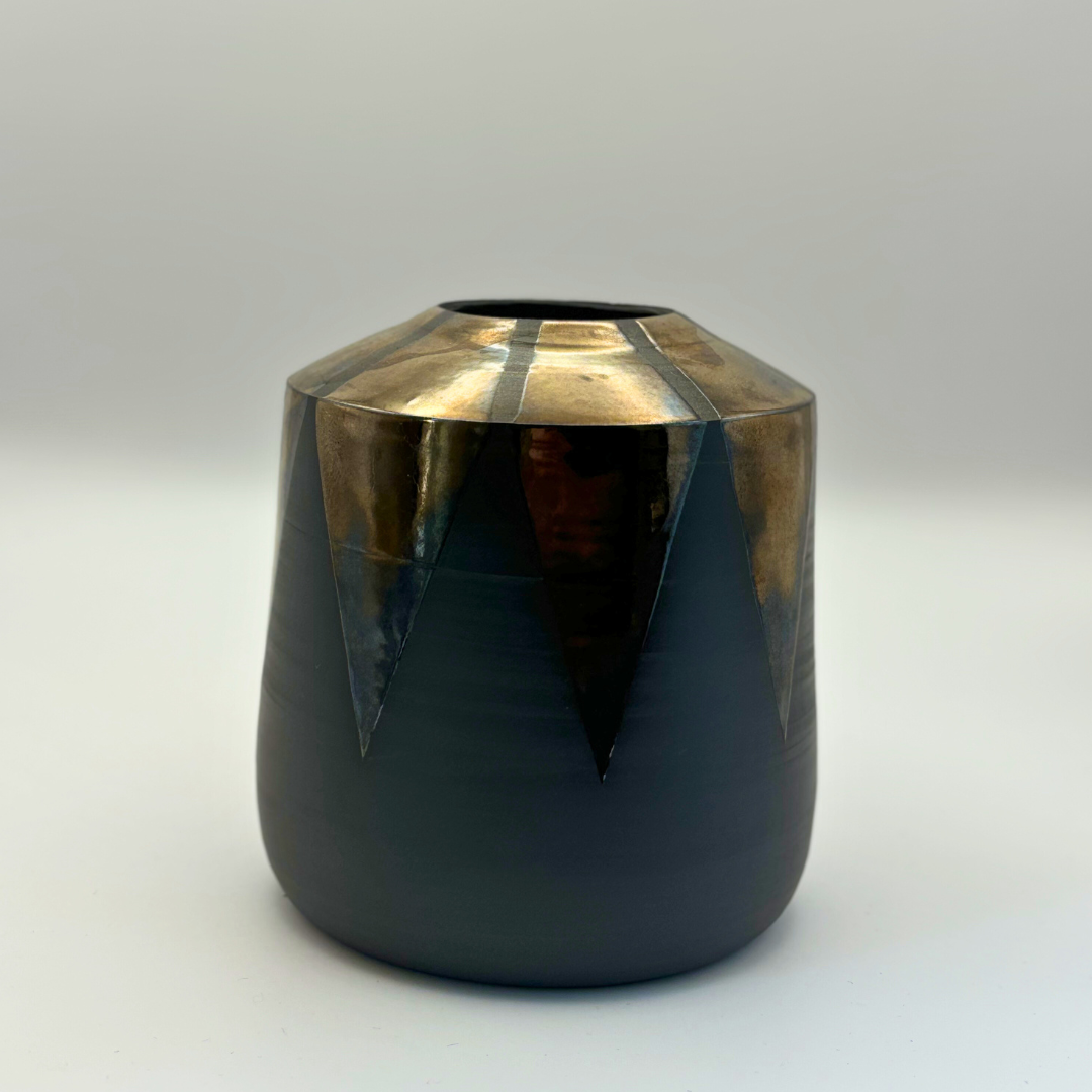 Sharp Vase Pot