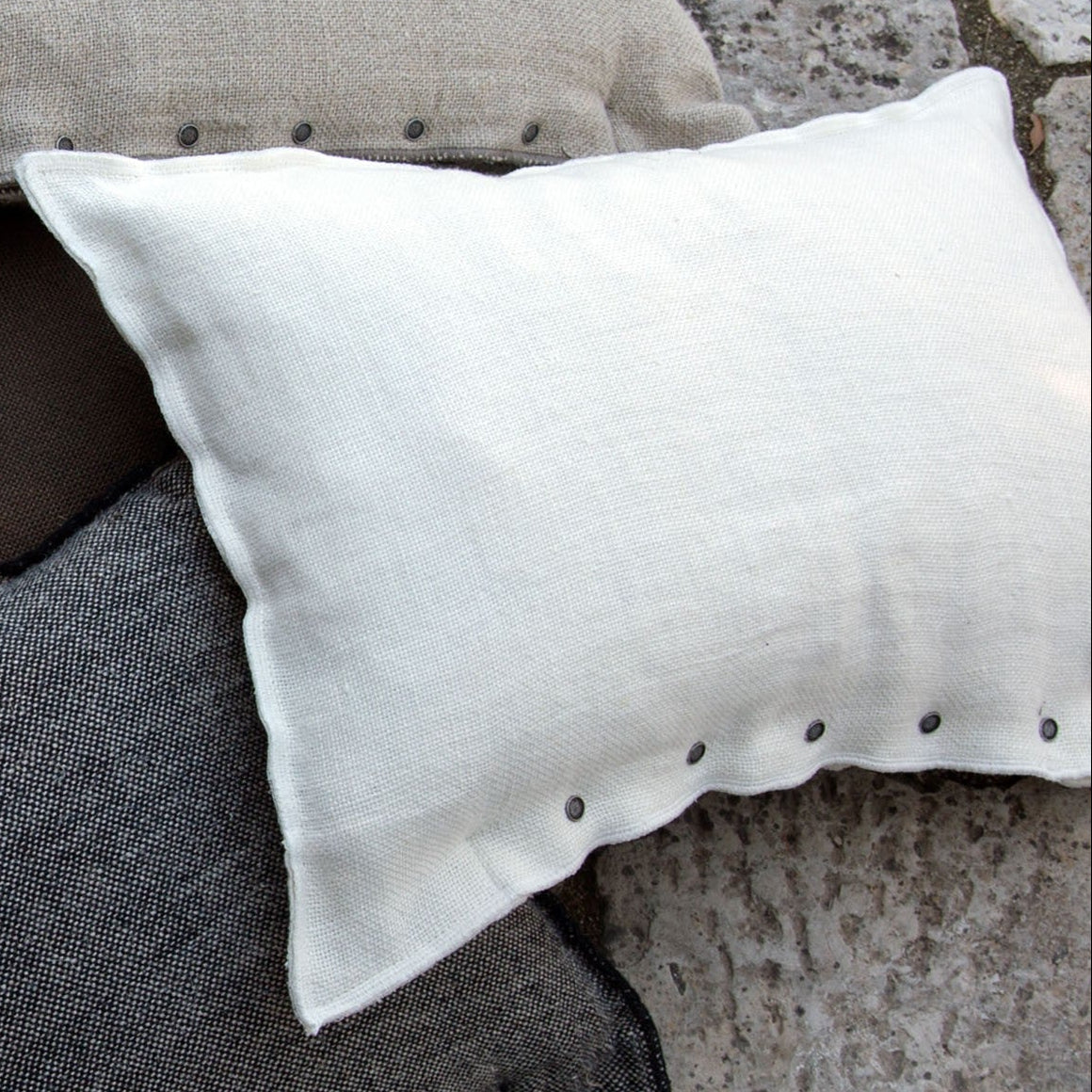 Old Linen LA Ecru Pillow