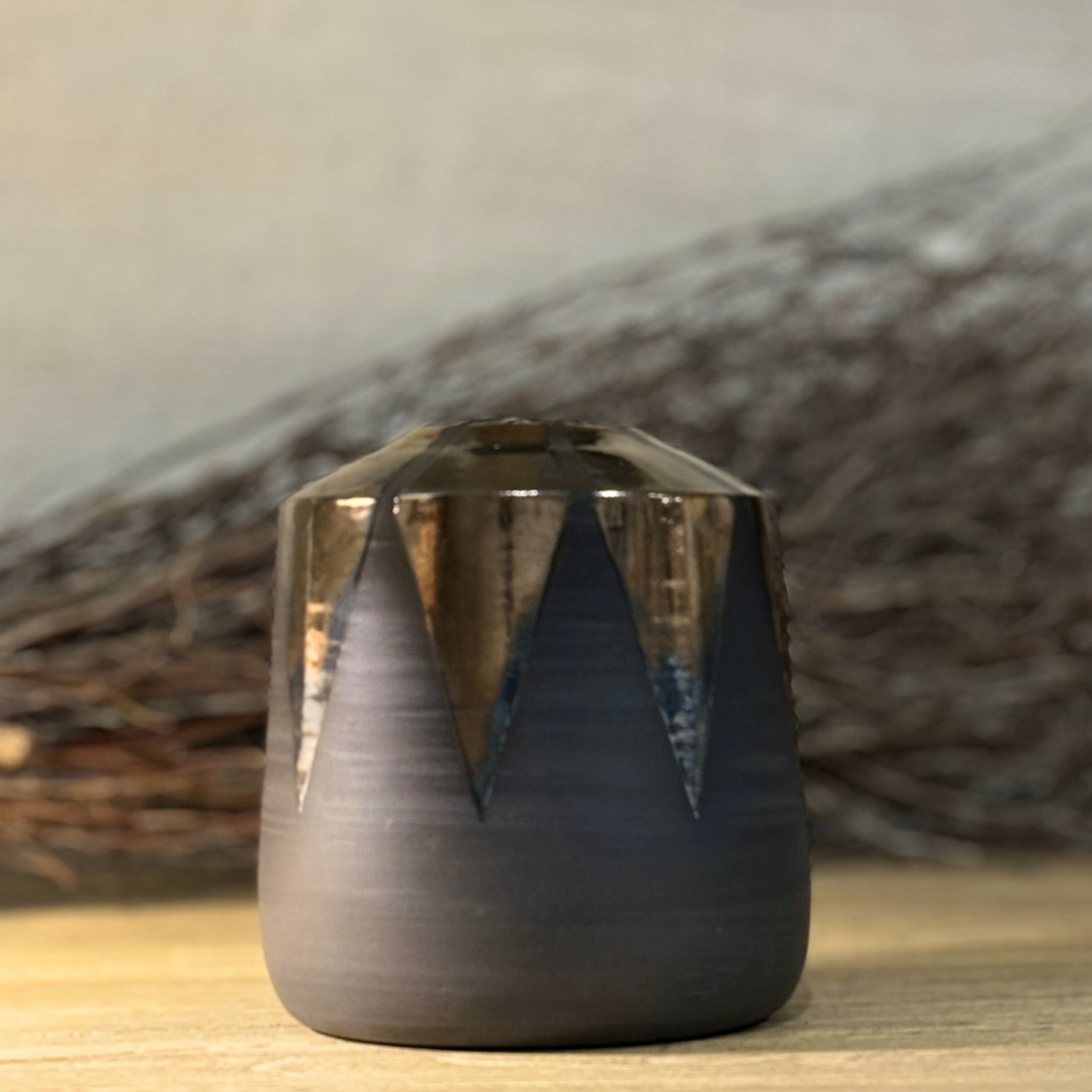 Sharp Vase Pot