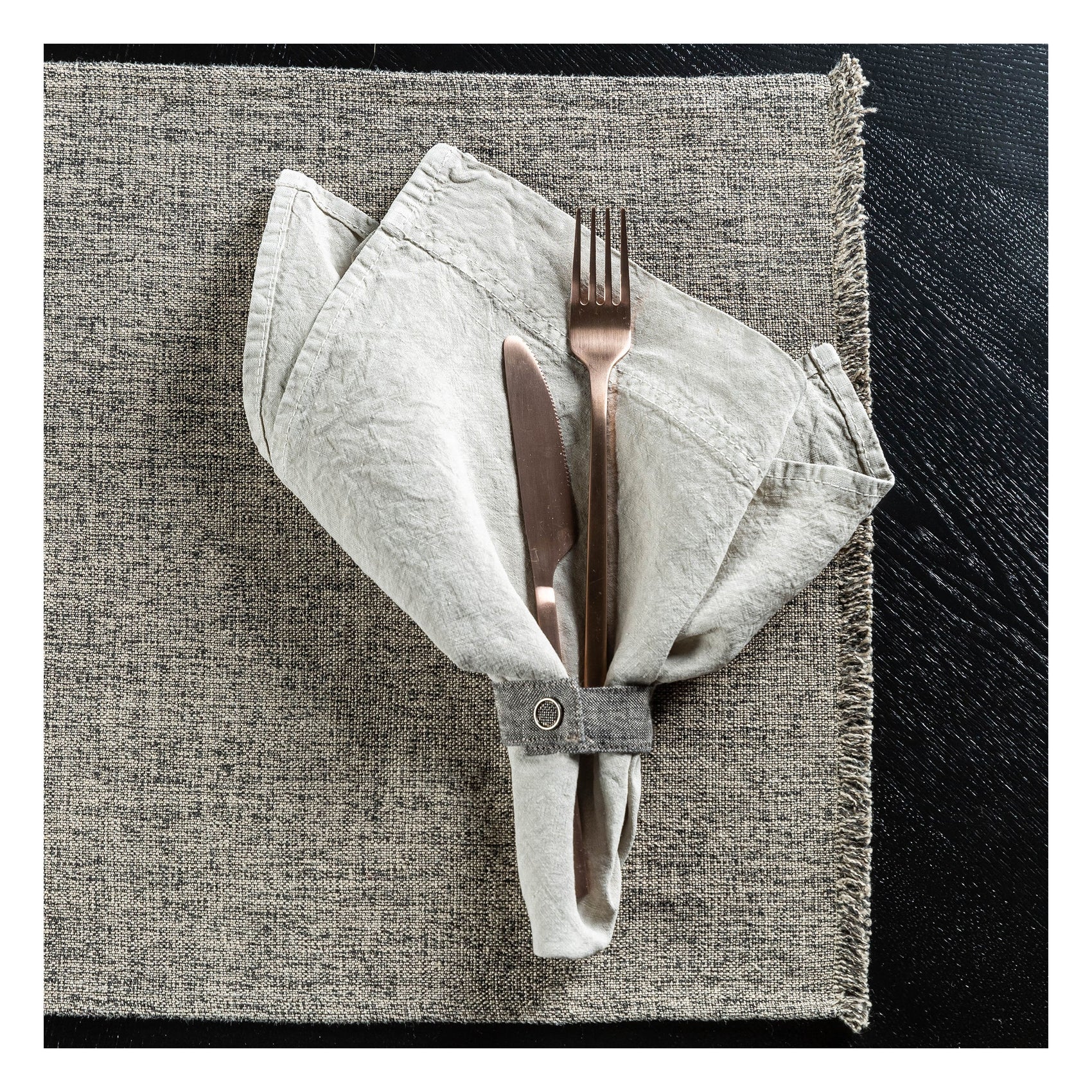 Set of 2 Twist Placemats