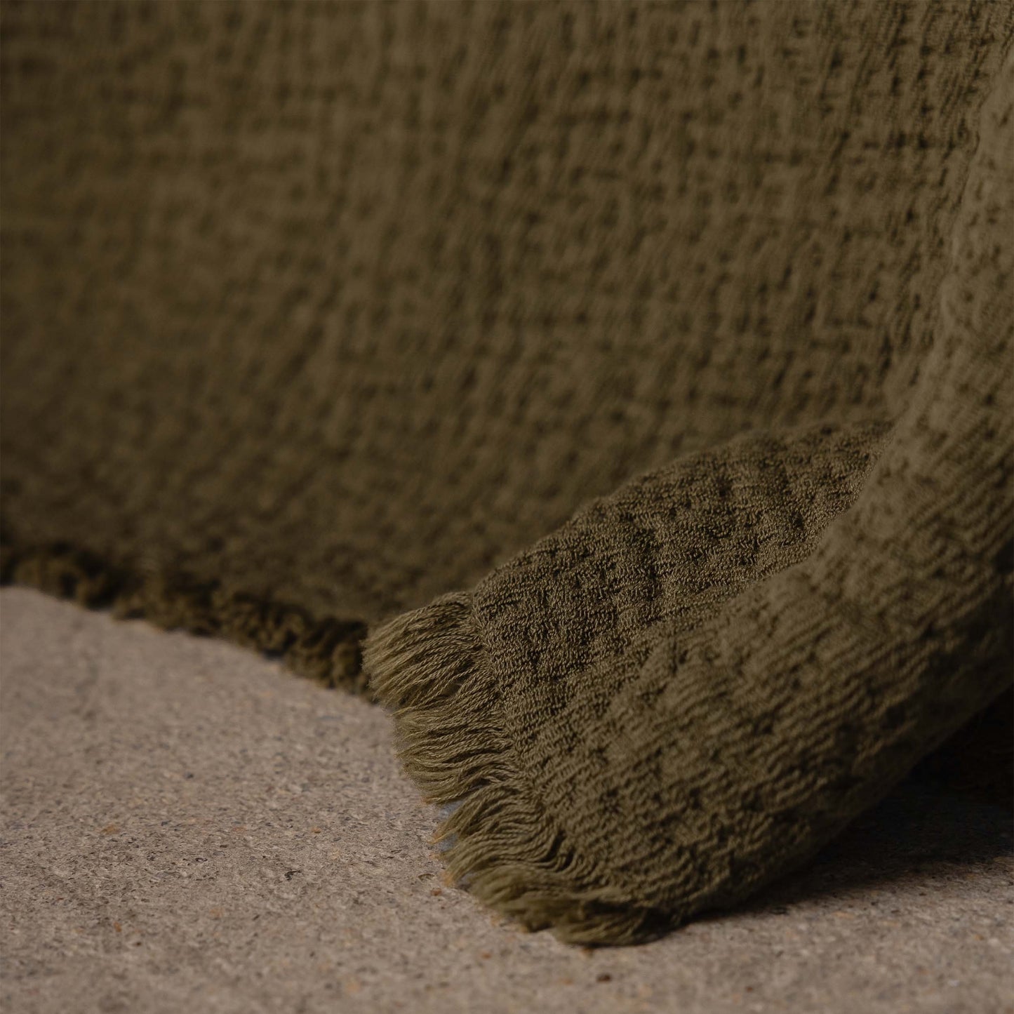 Green Olive Cantabria Throw