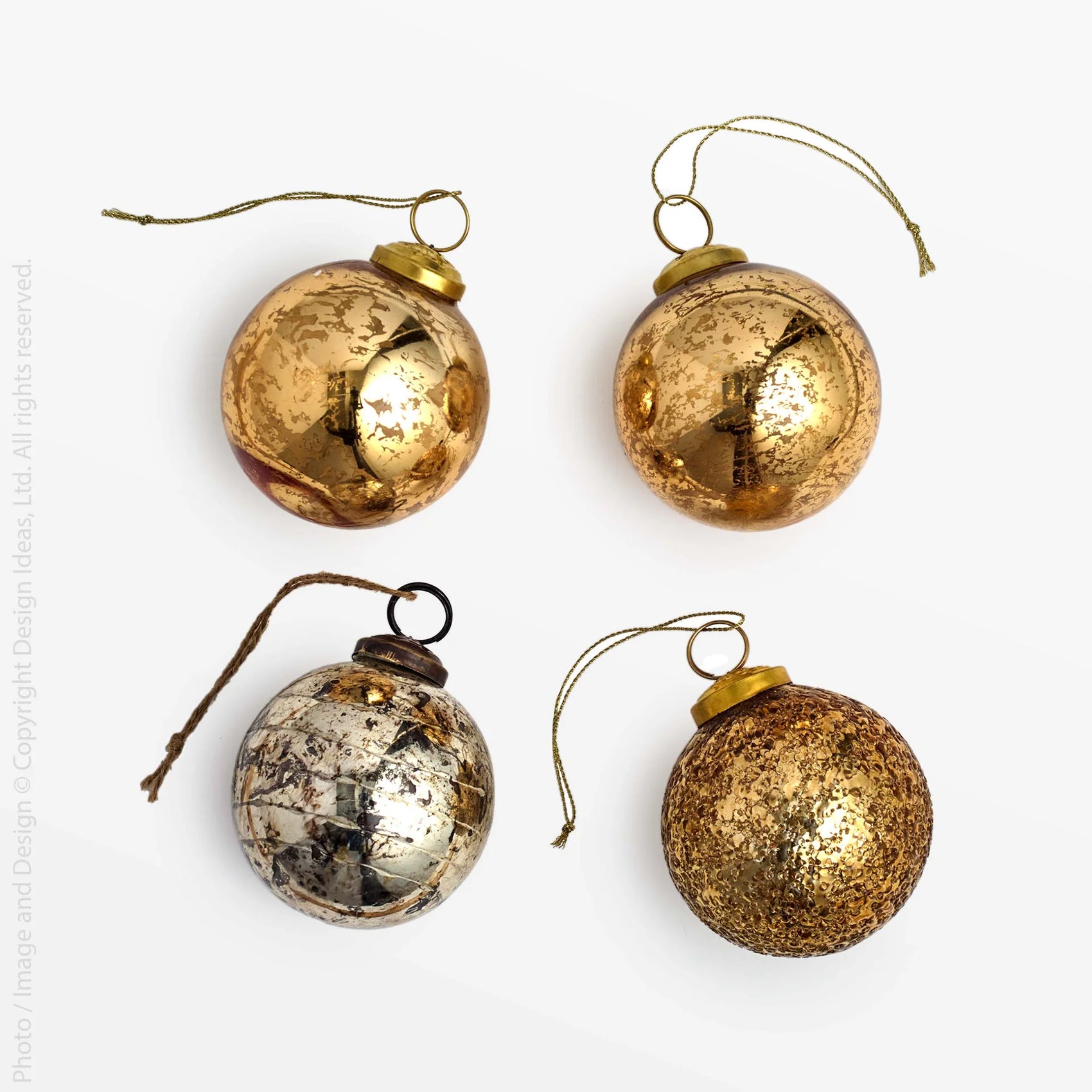 Auban Ornament