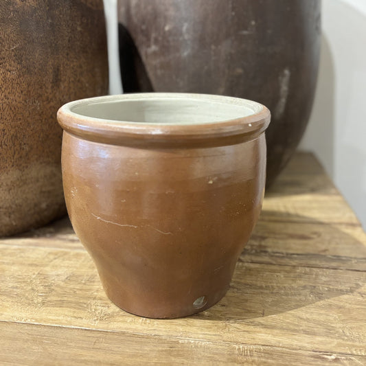 Planter Pot with Drain