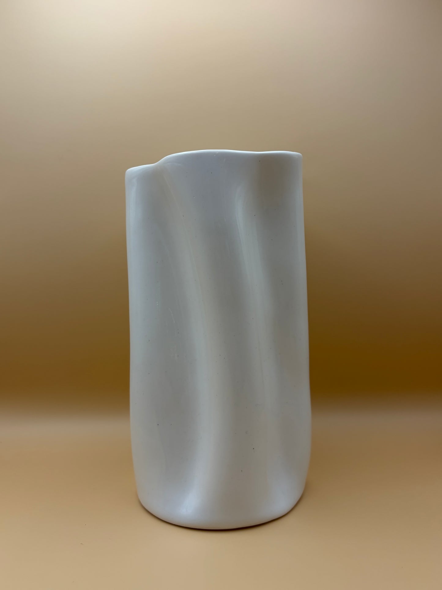 Glossy Flutter Vase