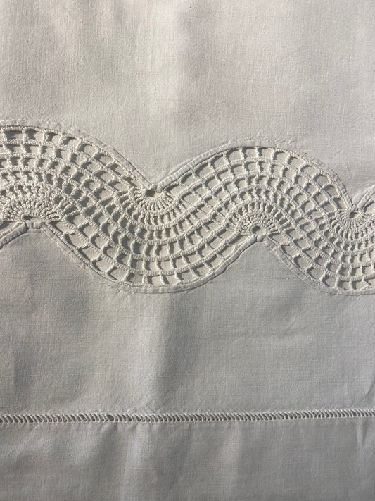 Crochet Design Antique Heavy Cotton Sheet