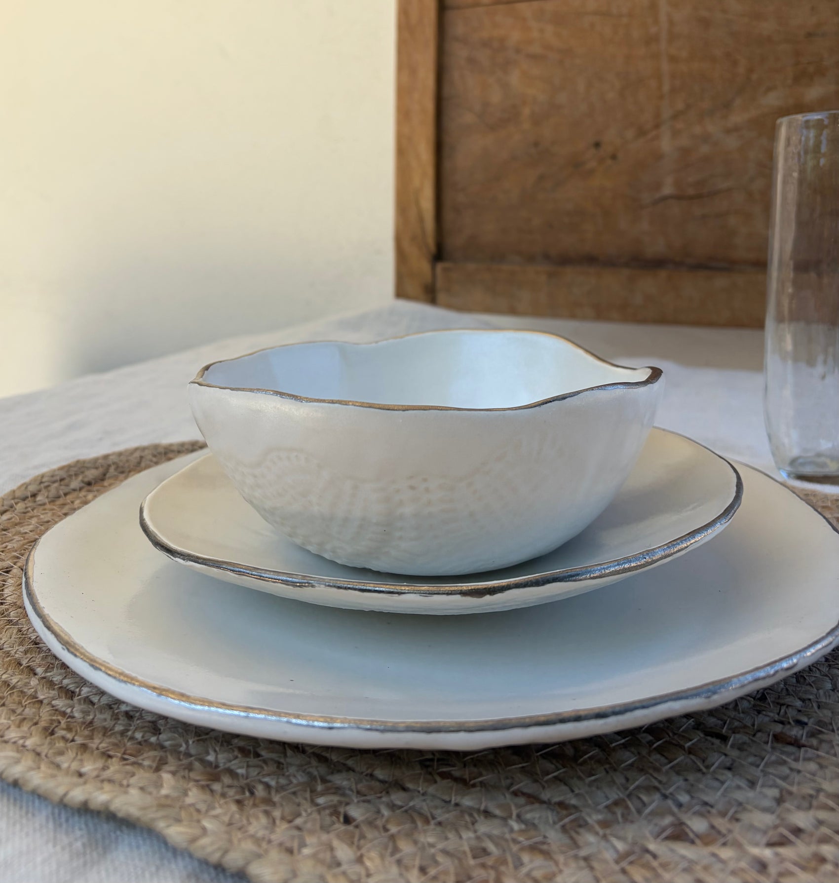 White Gold Ceramic 11" Dinner Plate
