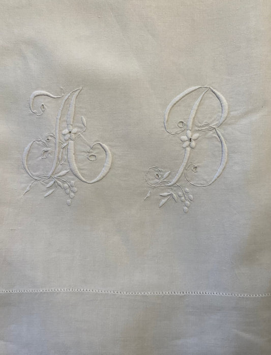 AB Embroidered Antique Linen Sheet