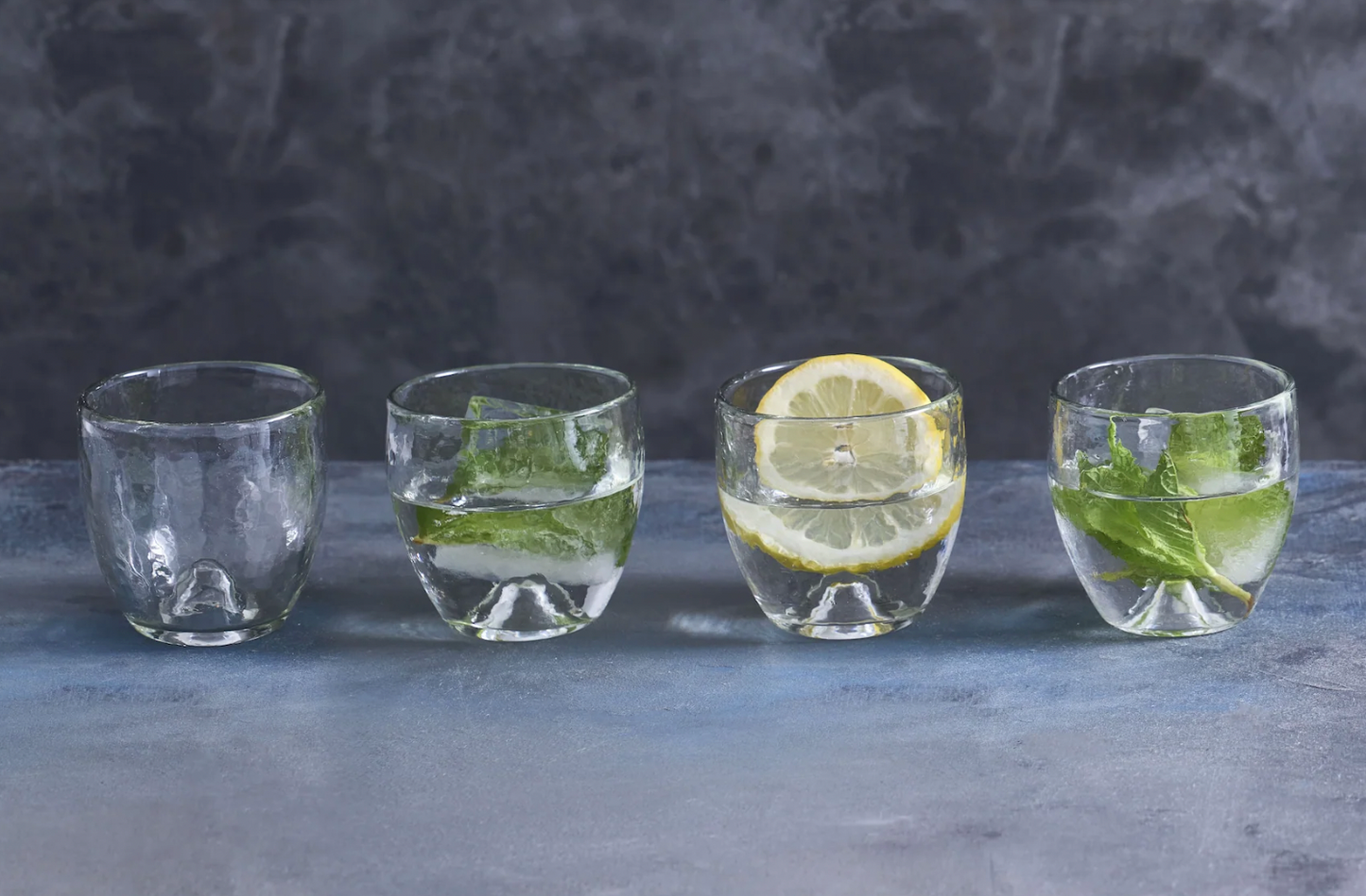 Pebbled Punt Glass