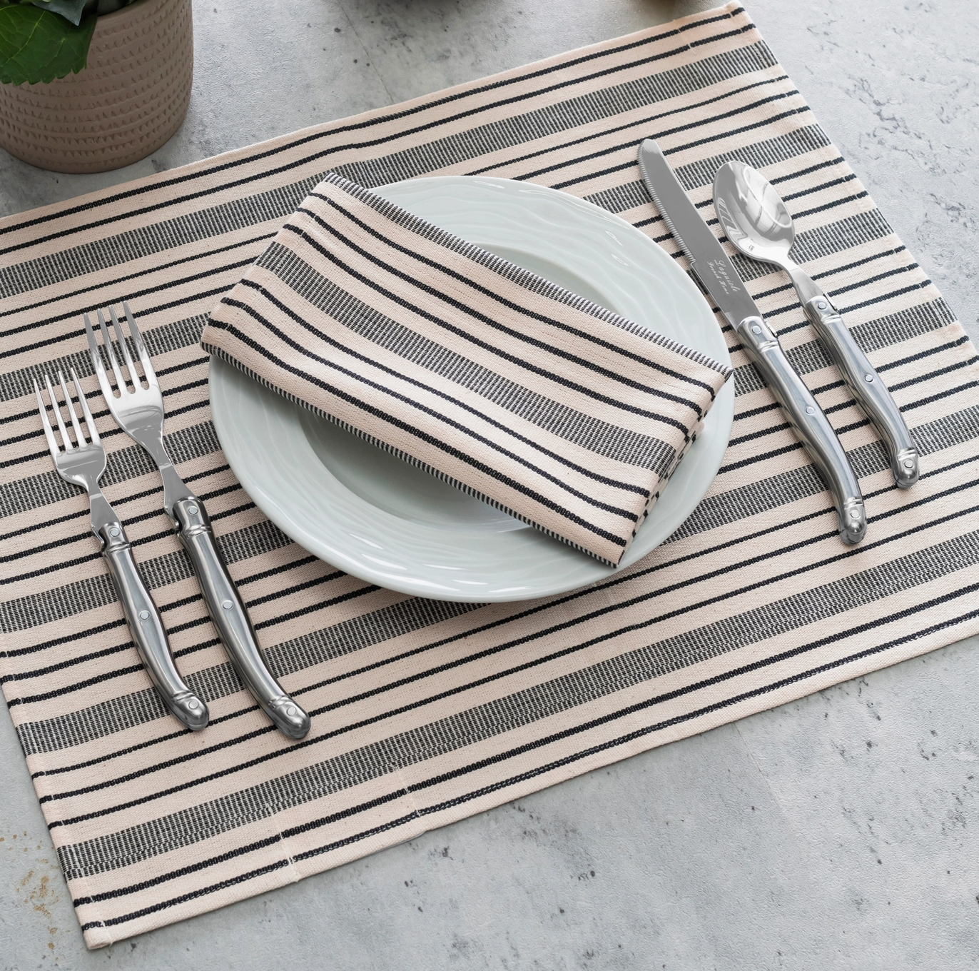 Set of 4 Black and Cream Multi-Striped Napkins