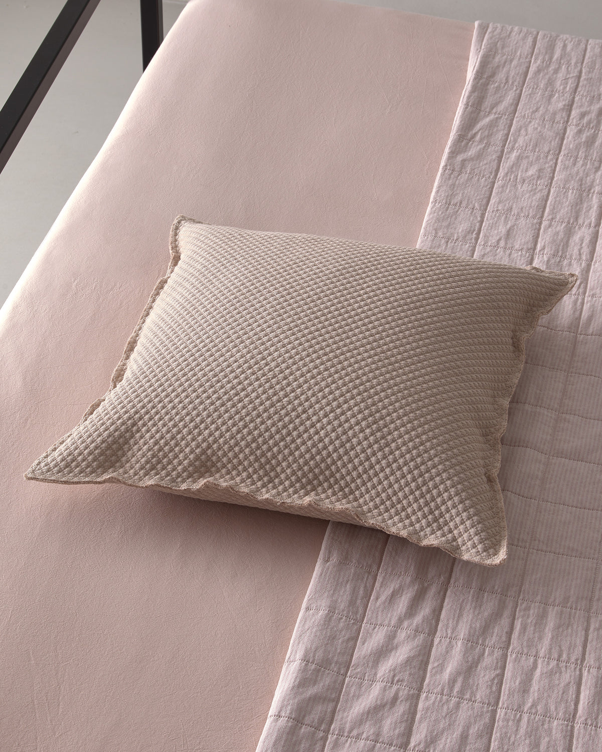 Buti Geo Cushion