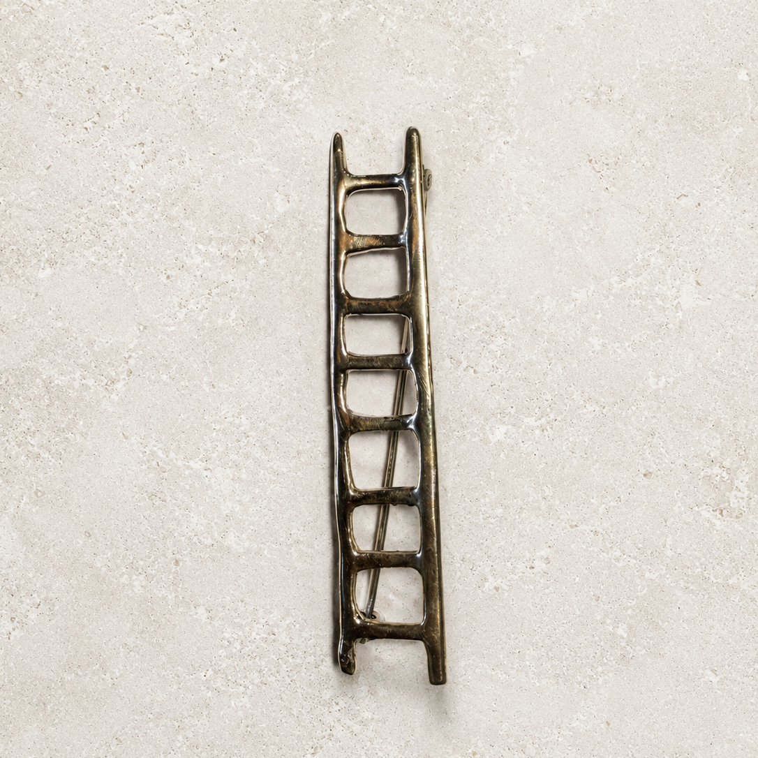 Georgia O'Keeffe Yellow Bronze Ladder Pin