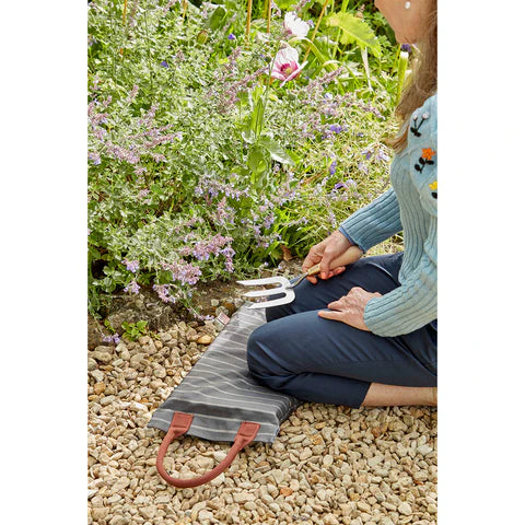 Garden Kneeler