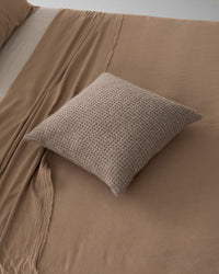 Pon Cushion