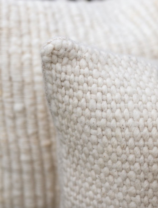 Makun Textured White Pillow