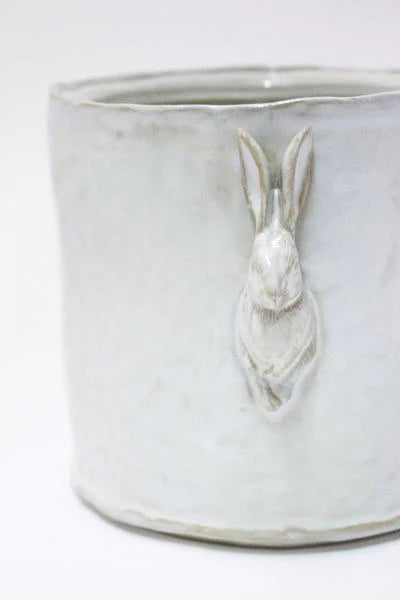 Yarnnakarn Rabbit Pot